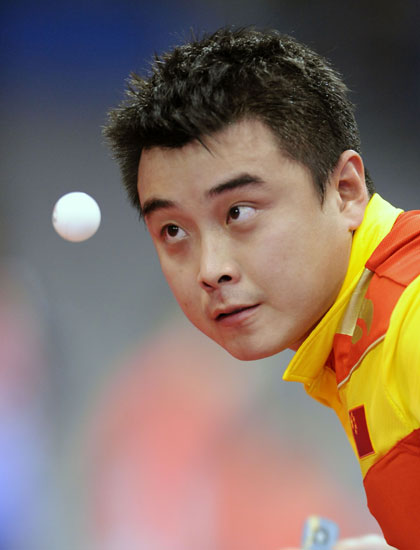 中国队轻取日本队,王皓刷新纪录 中国队轻取日本队,王皓刷新纪录