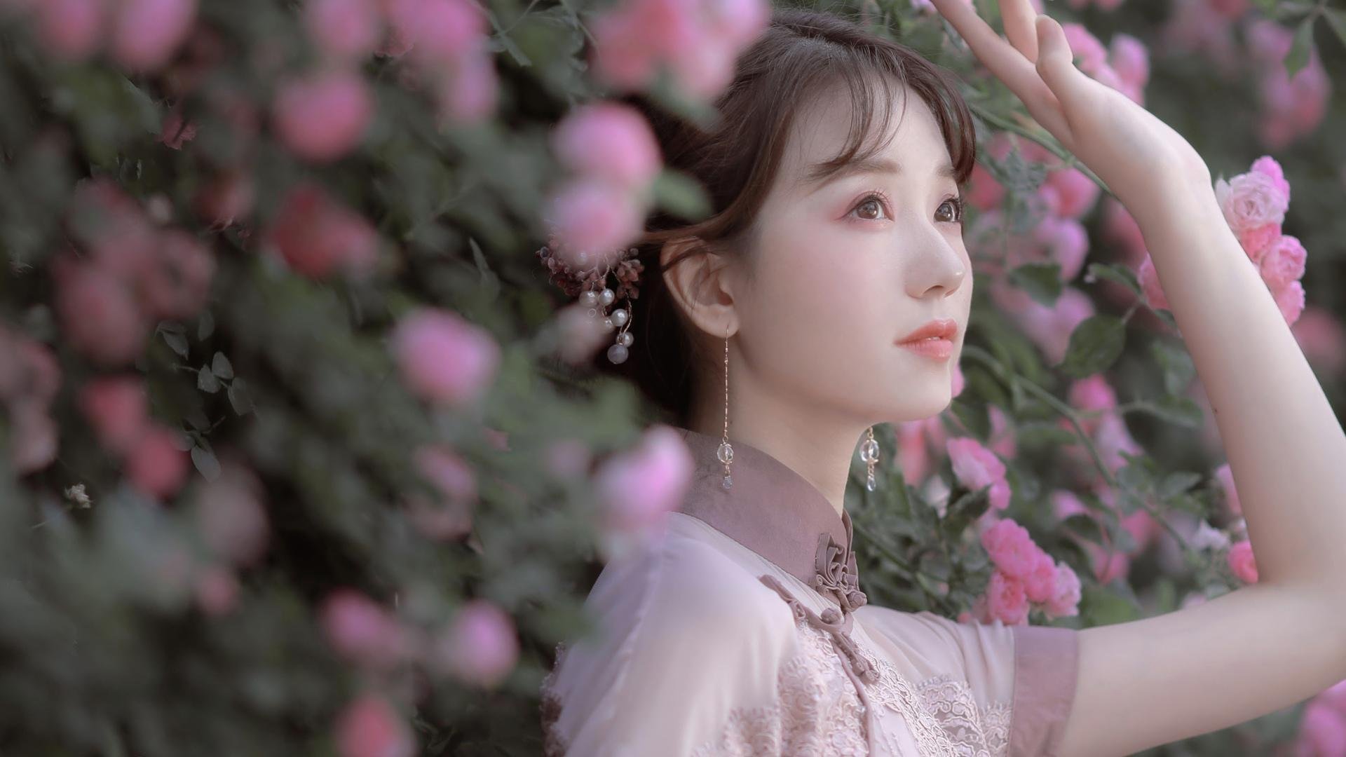 无声的战争,当绿茵场与硬木地板的战术革命相遇