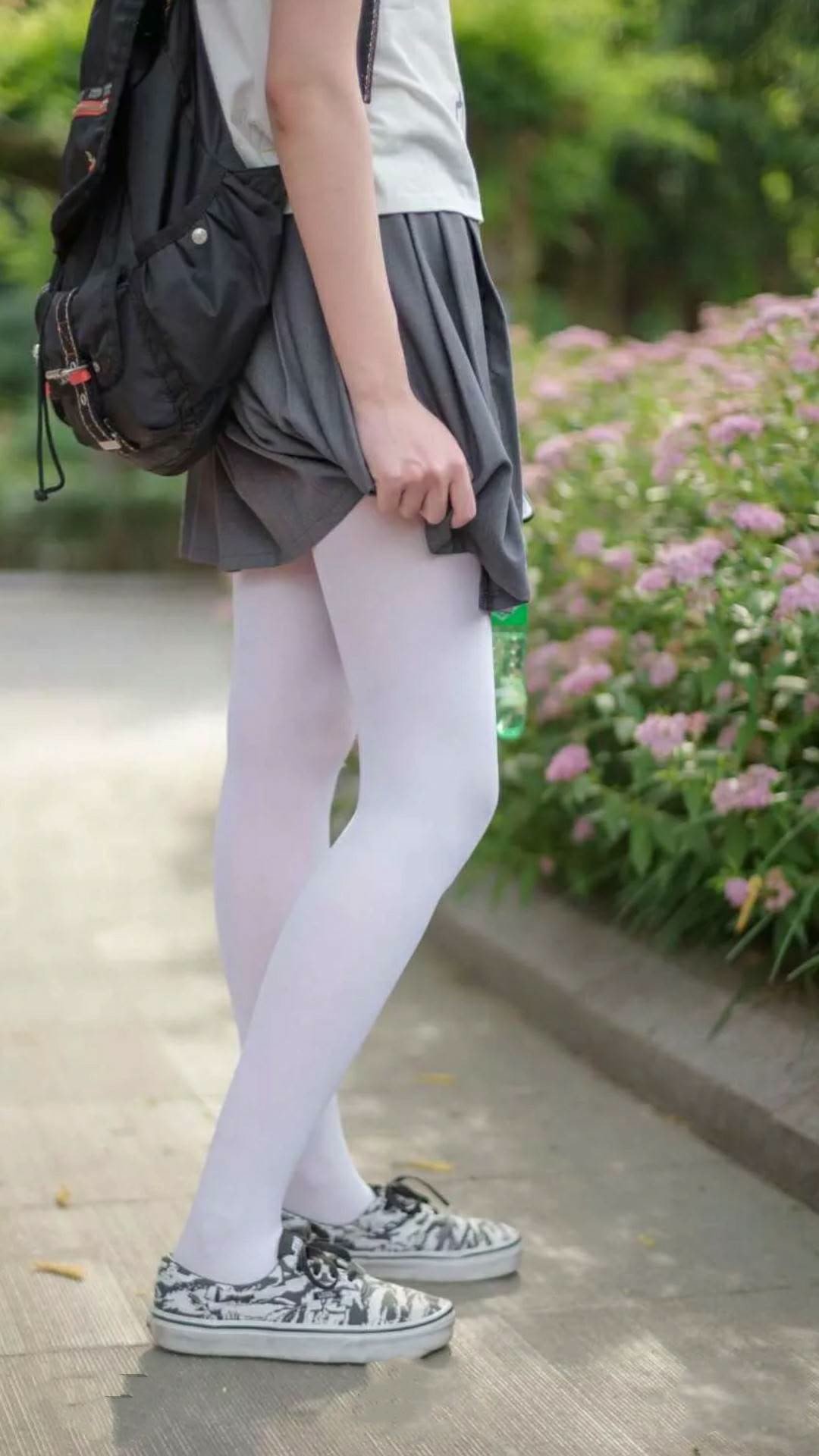 绿茵时空交错的史诗，当沙漠雄鹰遇见东欧铁骑，布雷默的完美定律