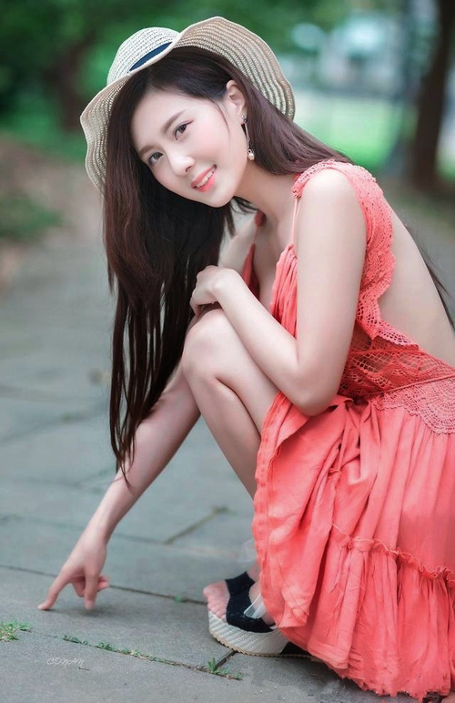 引擎的轰鸣与足球的呐喊，当F1新赛季撞上牙买加的胜利奇迹