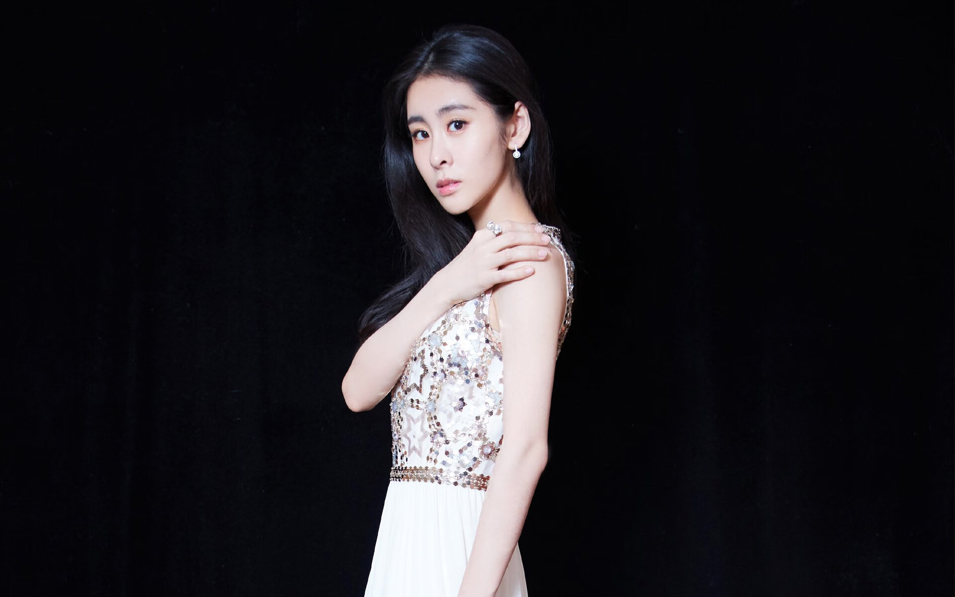 绝境密钥，加维冰冷手术刀与曼联的北欧生死回响